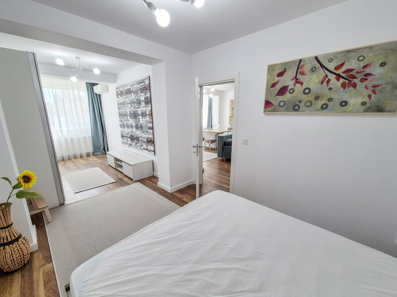 Pipera, Ivory, 2 camere + parcare, prima inchiriere, nord, rond OMV.